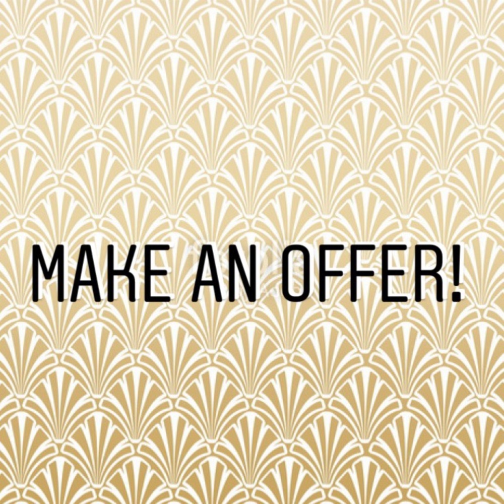 ✨Accepting Reasonable Offers & Bundles✨